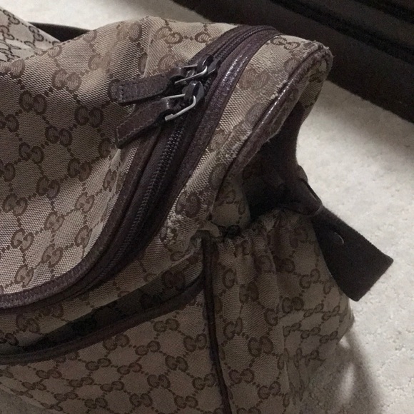 Gucci Diaper Bag w/ changing pad - Picture 3 of 7